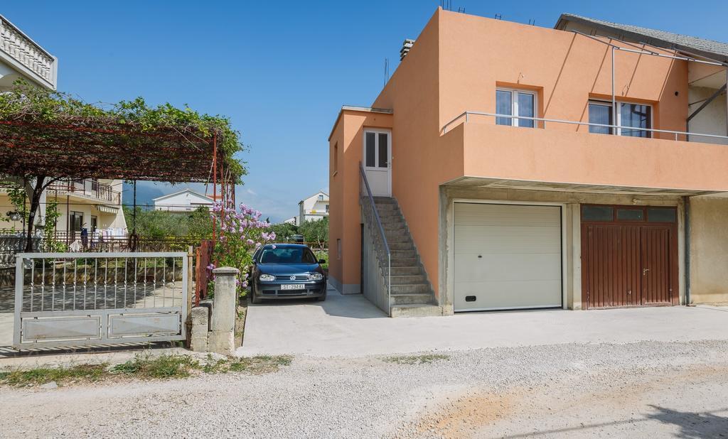 Apartment Anna Kastela Exterior photo
